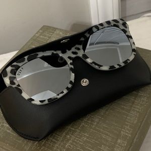 DIFF sunglasses NEW with case Skylar mirrored
